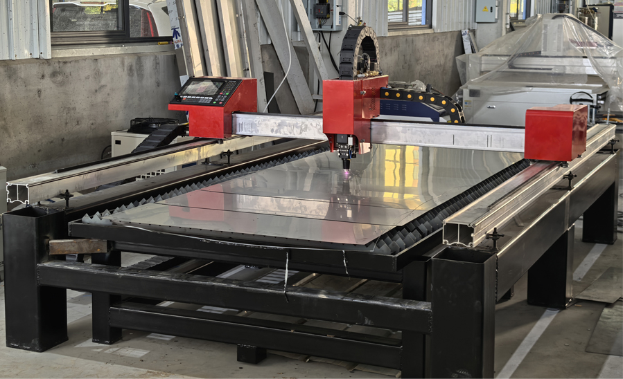Przemysłowa maszyna do cięcia  – Industrial Laser Cutting Machine Price recenzja i cena